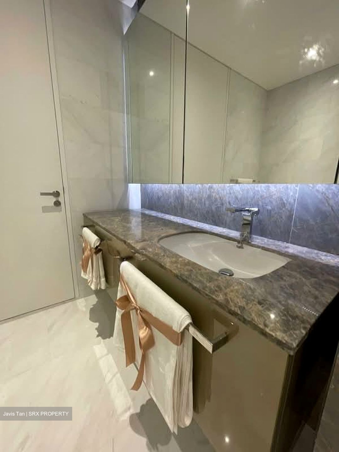 South Beach Residences (D7), Apartment #555729101
